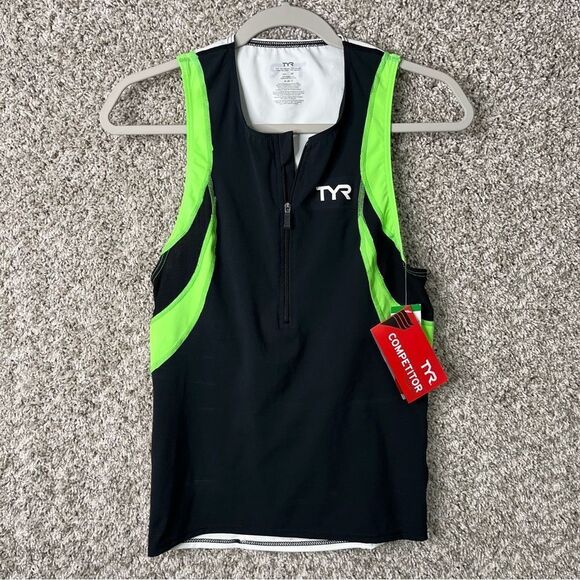TYR Swimming Competitor Singlet Tank Top in Size Medium NWT - Picture 1 of 6